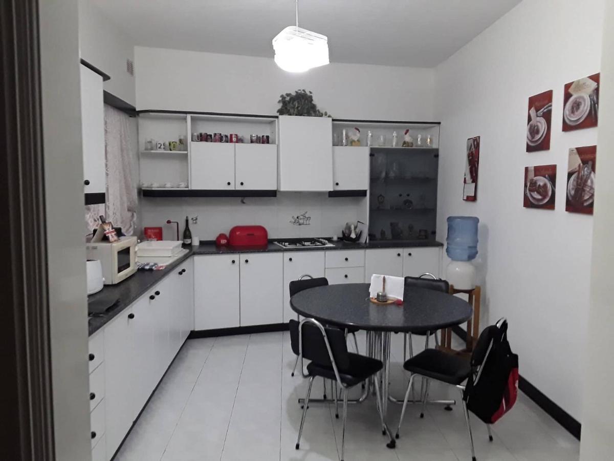 Very Bright Well Kept Apartment مارساسكالا المظهر الخارجي الصورة