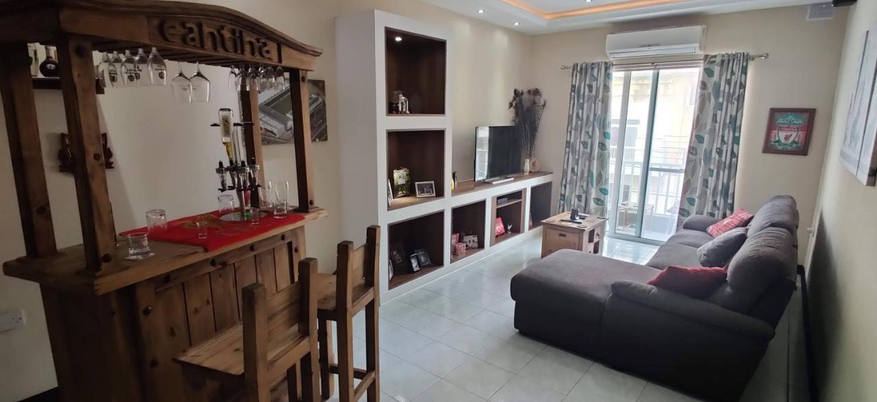 Very Bright Well Kept Apartment مارساسكالا المظهر الخارجي الصورة